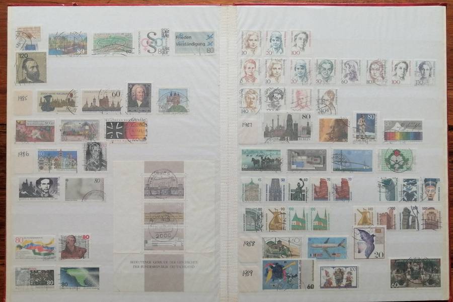 Germany ( various) Collection in 16 pg/32 side Lighthouse stockbook (second Hand) mostly used
