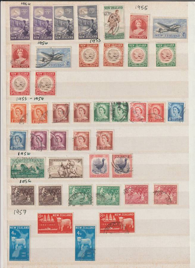 New Zealand 1953 - 1960 **m, *m, used selection. Good CV. See Scans.