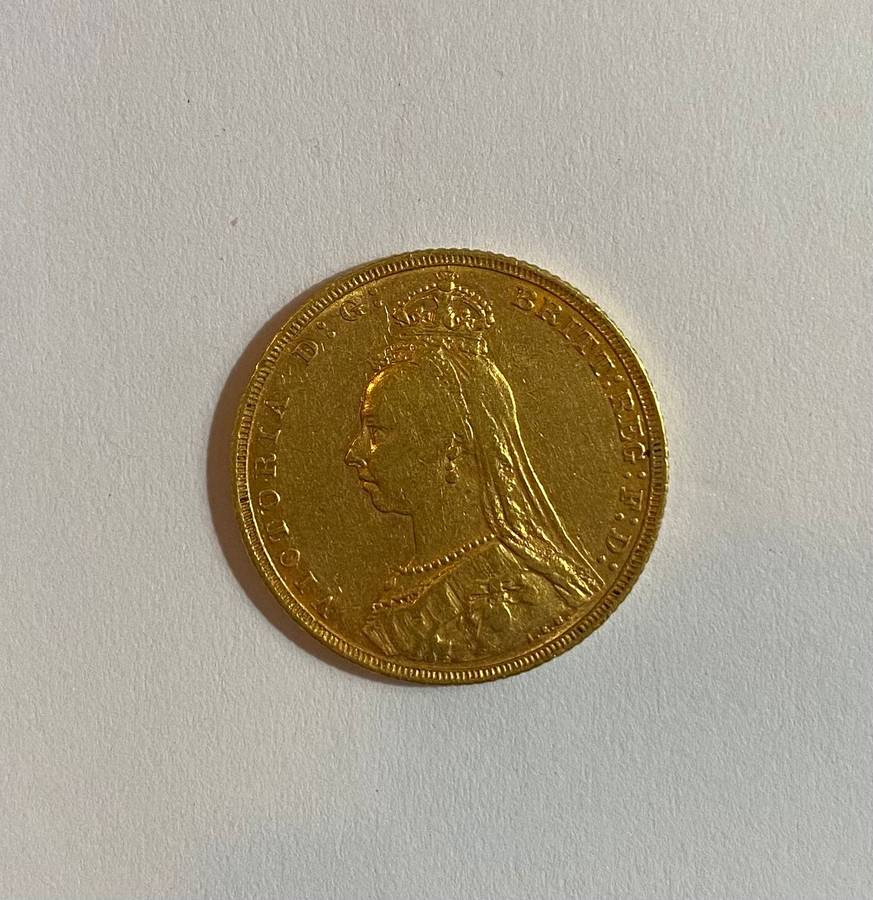 1892 Gold Victorian Sovereign - London