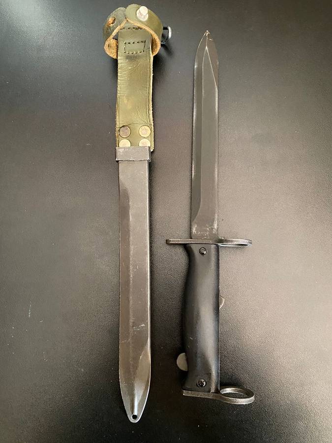 FRENCH MODEL MAS 56 BAYONET AND SCABBARD FOR THE BULLPUP FAMAS RIFLE-BOTH BAYONET AND SCABBARD IS IN