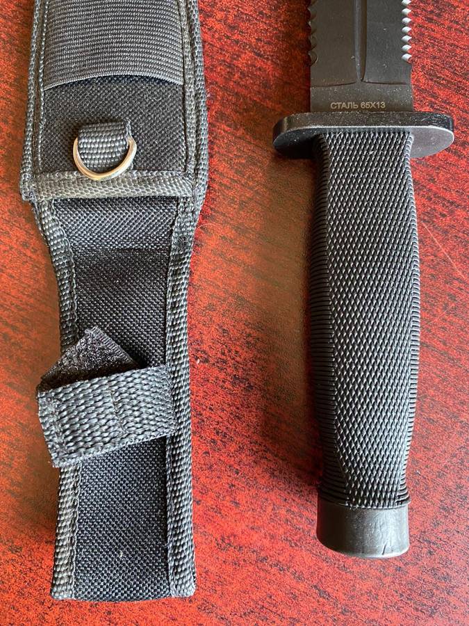BODA DOUBLE EDGE COMBAT DAGGER WITH SHEATH-CONDITION  NEW-OVERALL LENGTH 28,5 CM