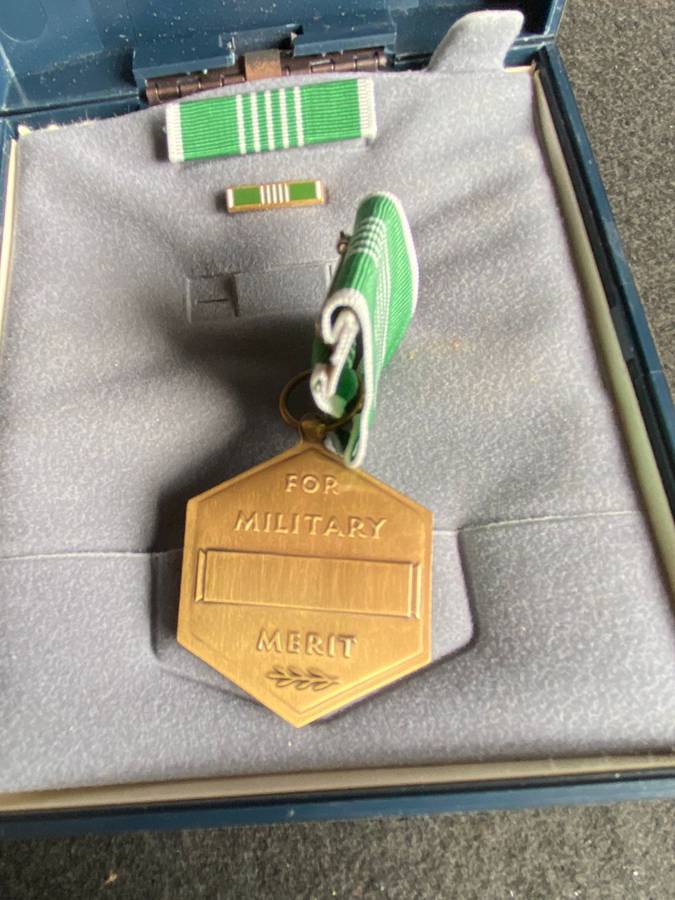 USA COMMENDATION MEDAL-BOXED