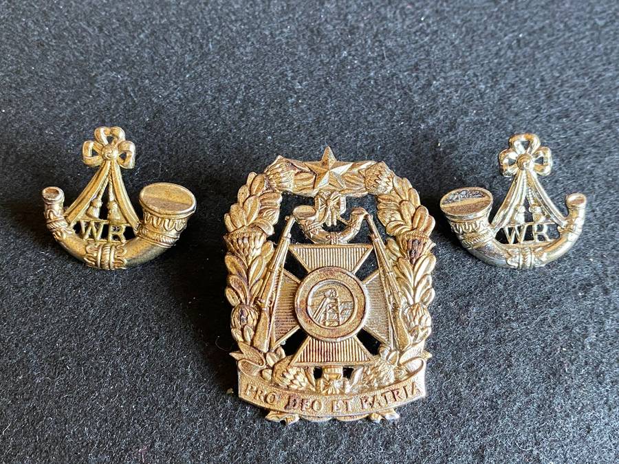 WITWATERSRAND RIFLES CAP AND COLLARS-WORN FROM 1964-LUGS + PINS COMPLETE