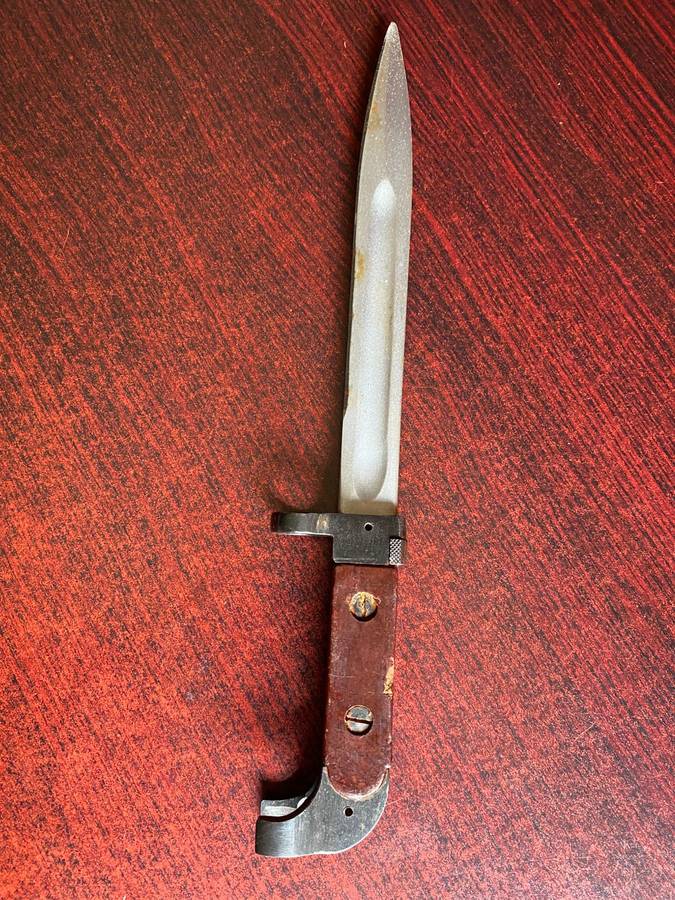 RUSSIAN AK 47 BAYONET- NO SCABBARD