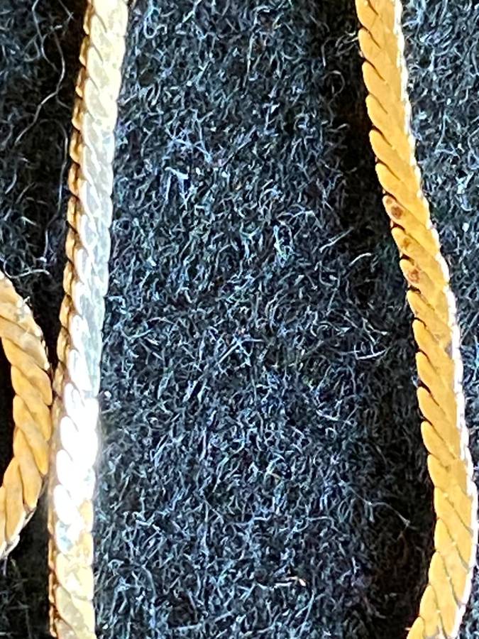 SOLID 9CT YELLOW GOLD NECKLACE WITH PENDANT-OVERALL LENGTH 39 CM -375 STAMPS ON BRACELET AND PENDANT