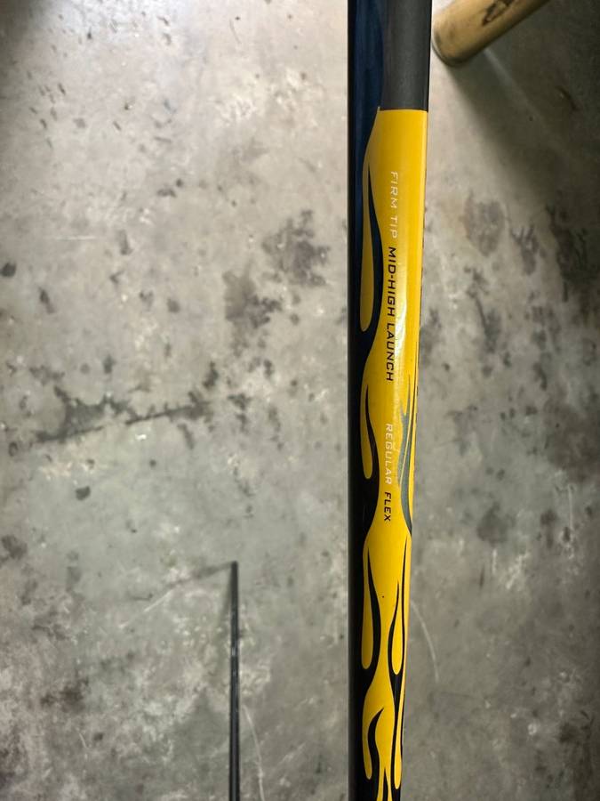 WILSON GOLF SET-STANDING BAG- 2 DRIVERS IRONS- 3 (SPALDING)5,6,7,8,9 AND PITCHING WEDGE-AVENGER 11 P