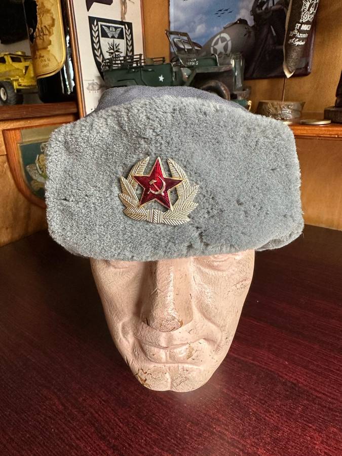 ORIGINAL RUSSIAN USHANKA (AUTHENTIC) MILITARY- SIZE 57