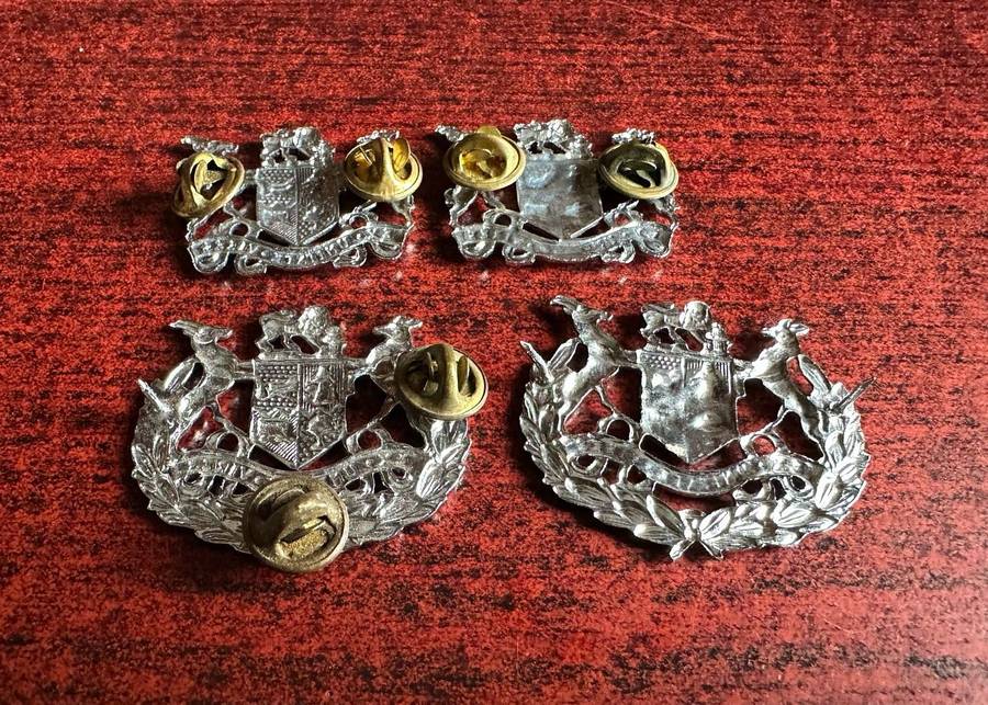 SA SERGEANT MAJOR CLASS ONE AND TWO-WORN POST 1976 IN CHROME-PINS COMPLETE