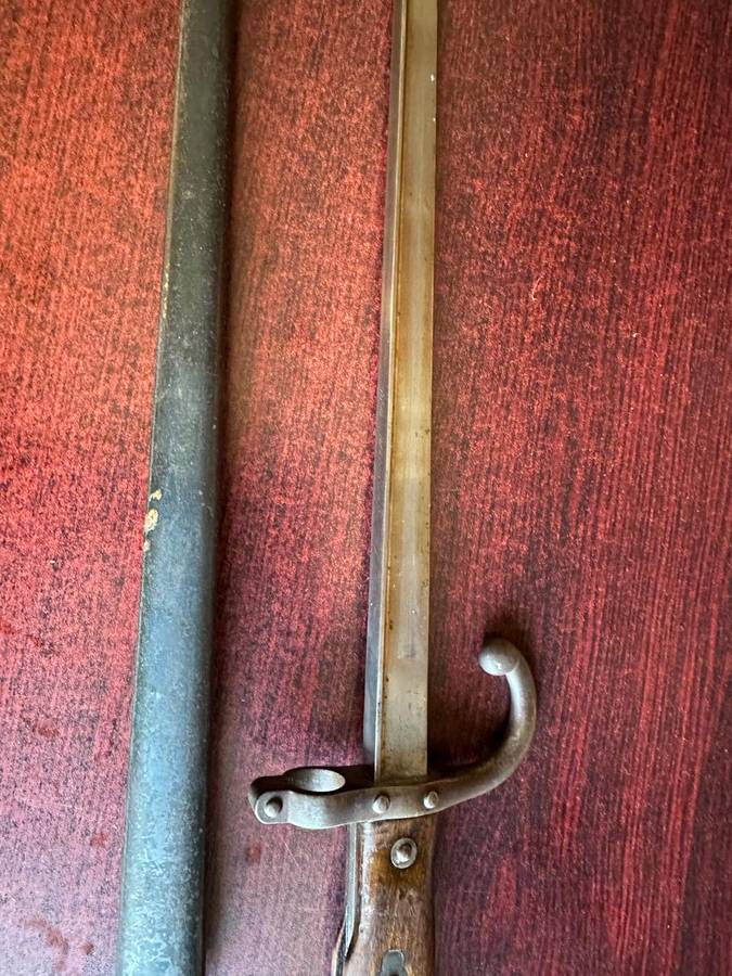 FRENCH 1874 YATAGHAN BAYONET WITH T-FORM BLADE-METAL SCABBARD -THIS BAYONET IS STILL IN OVERALL GOOD