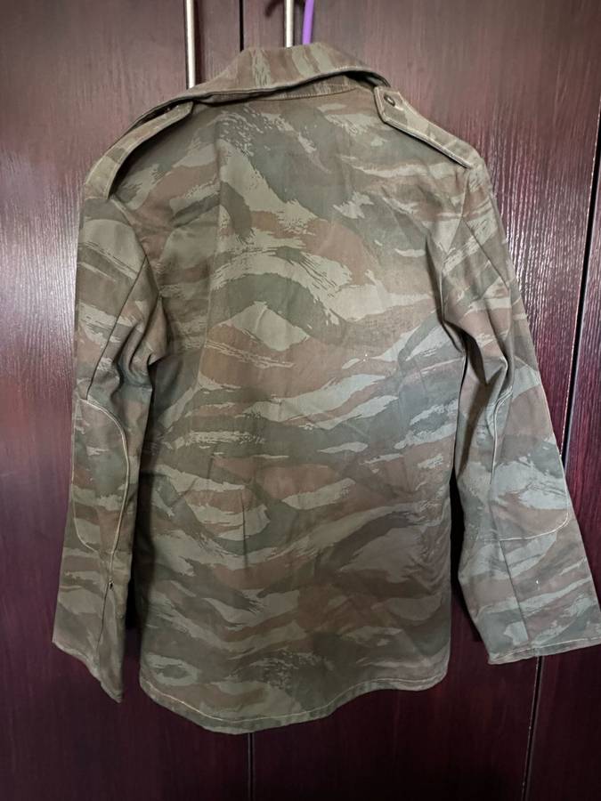 BORDER WAR PERIOD CUBAN CAMO SHIRT WITH ORIGINAL LABEL-PLEASE LOOK AT PICS-SIZE MEDIUM-MEASURES 50 C