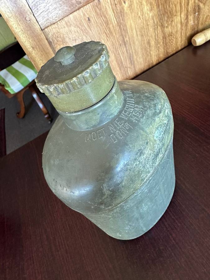 Pattern 62, Rhodesian water bottle