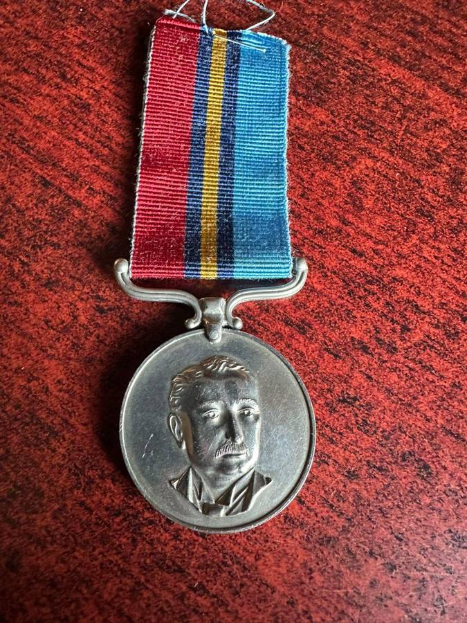 Rhodesia GSM awarded to PR 37729 Rfn. M.R. Wright.