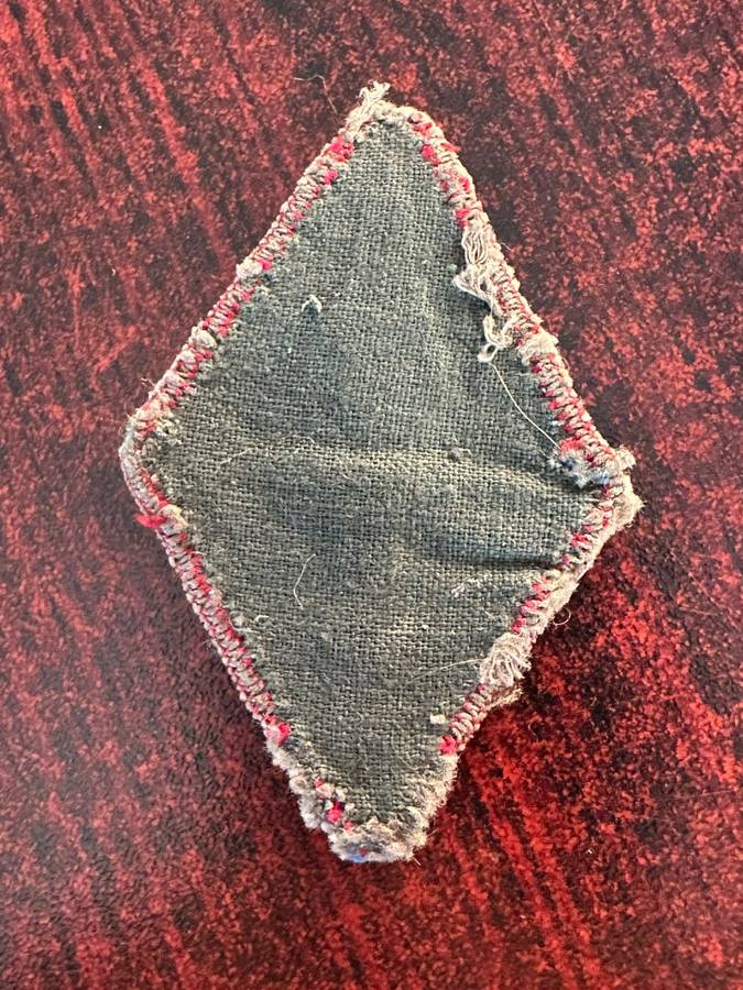 Original British WW2 arm flash for 1 corps.