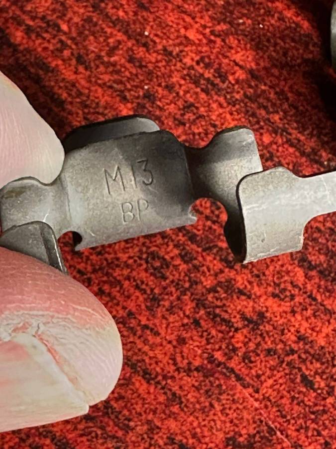 Large lot of 7,62 machine gun clips. Sold together.