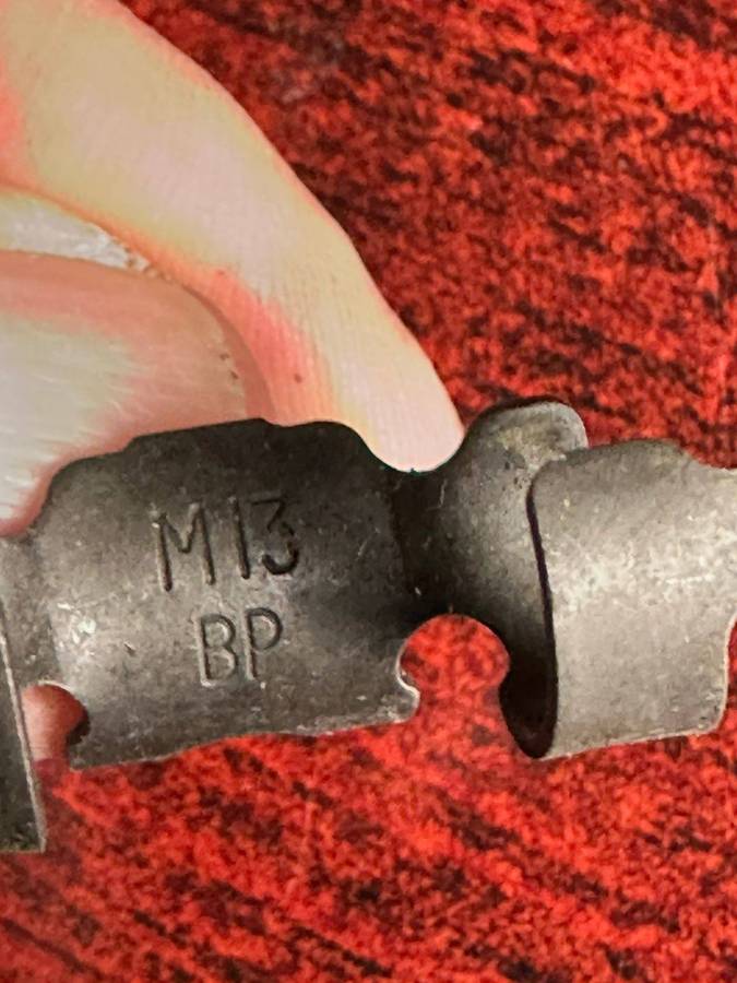 Large lot of 7,62 machine gun clips. Sold together.
