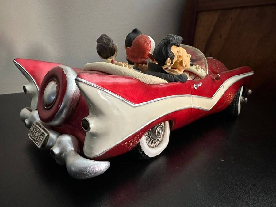 French, Guillermo Forchino item no 02228 limited edition. Impressed with G. Forchino and dated 2006.