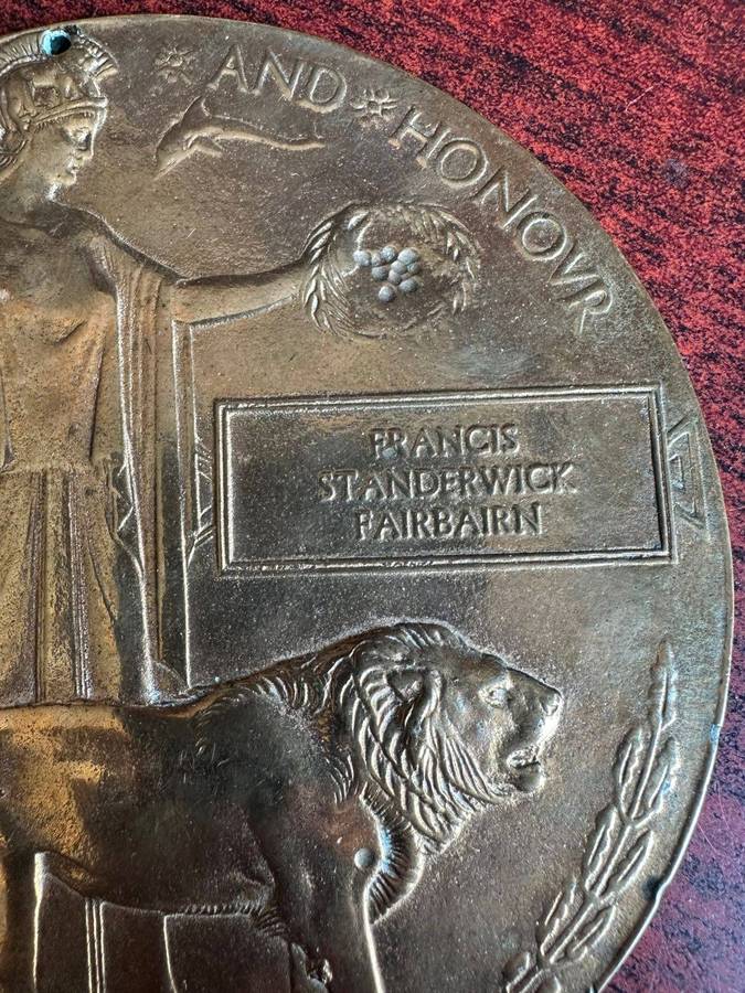 WW1 Bronze plaque for remembrance presented to next of kin of Francis Standerwick Fairbairn age 23 n