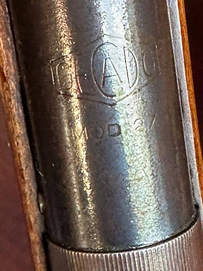 Gecado modal 27 air gun,made in Germany. In good complete and good working order.
