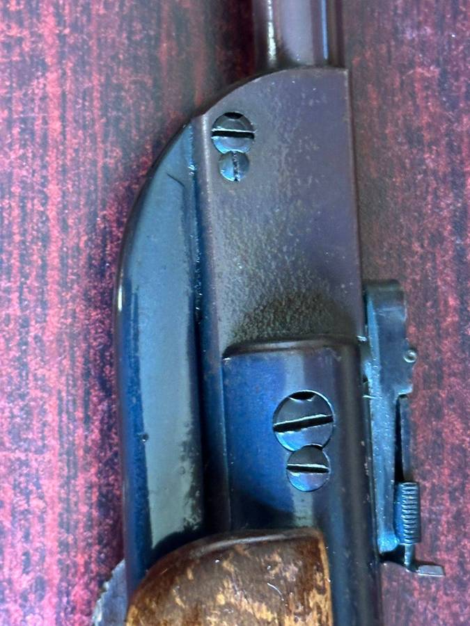 Gecado modal 27 air gun,made in Germany. In good complete and good working order.