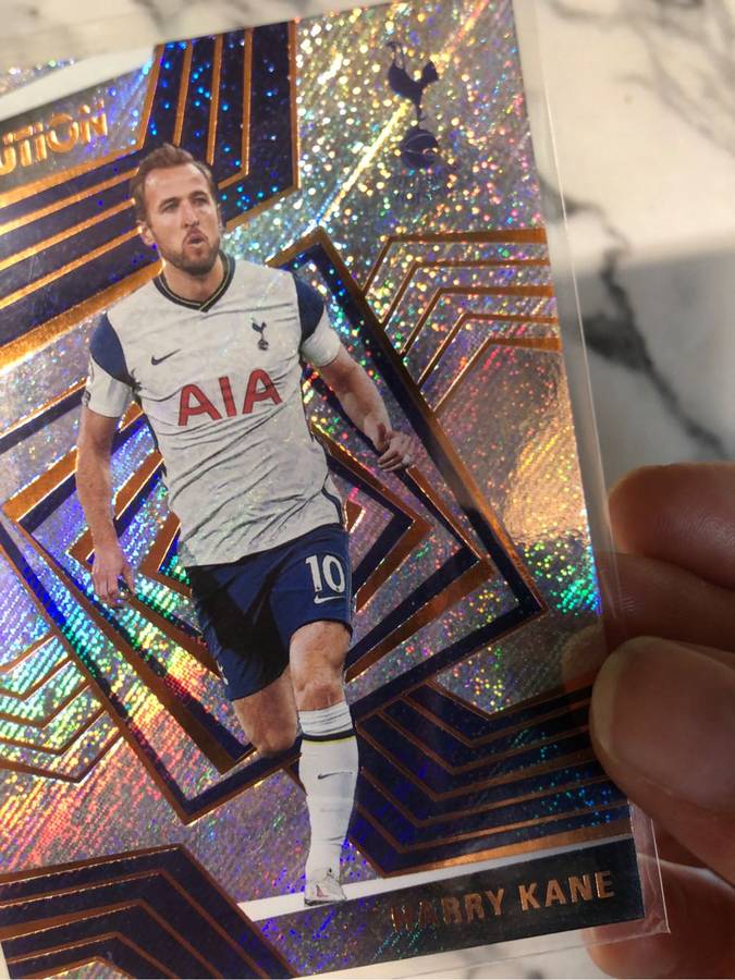 Harry Kane EPL REVOLUTION 2022 RARE BASE soccer trading card