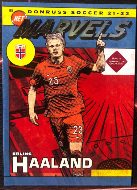 Erling Haaland Marvels Donruss soccer 2021-2022 INSERT SOCCER TRADING CARD