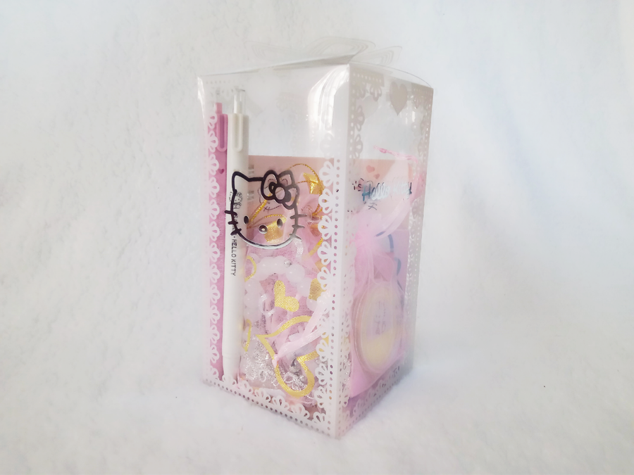 Hello Kitty Treasure Gift Box