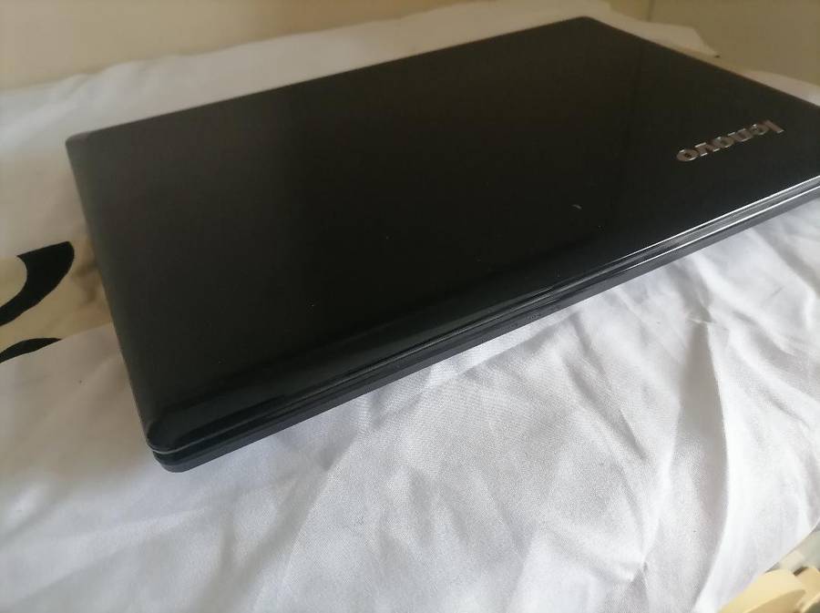 LENOVO G580 LAPTOP. 500GB HDD, 4GB RAM with MS OFFICE