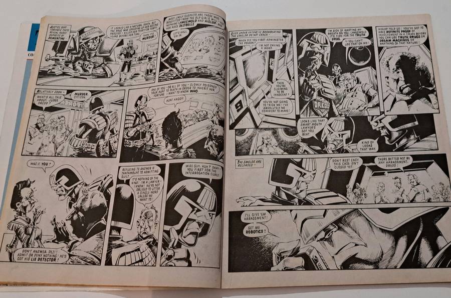 The Complete Judge Dredd #42 Cover Date: 1st July, 1995 rare collectable