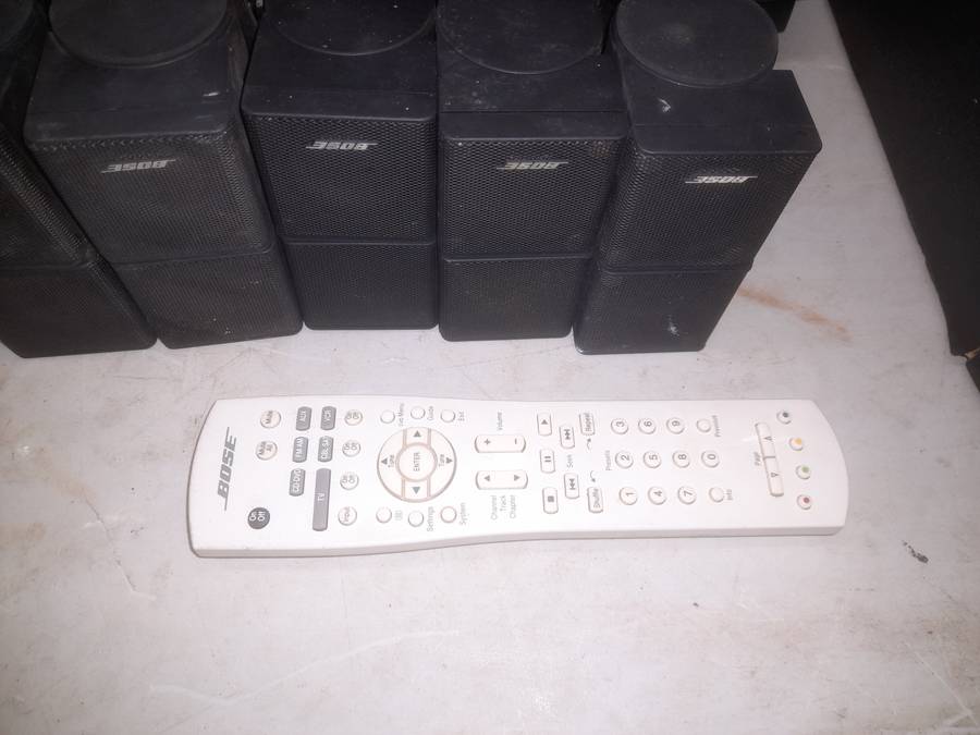 BOSE LIFESTYLE 18 SERIES 2 | 5.1 SPEAKER SURROUND SOUND SYSTEM | SPEAKER CEILING MOUNT KIT