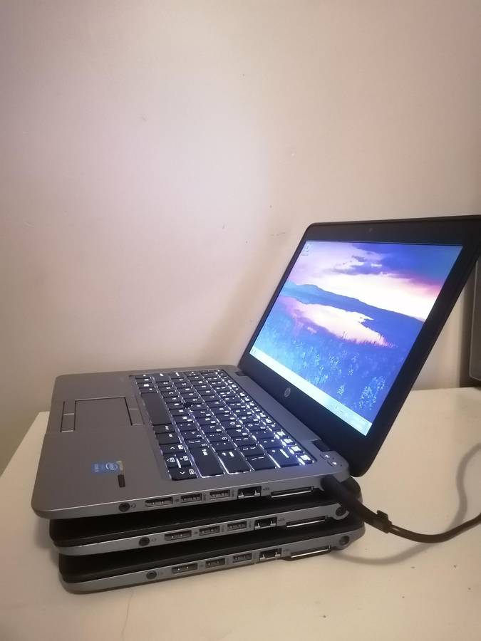 HP Core i5 No battery