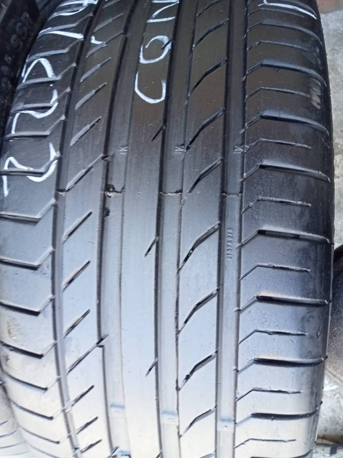 225/55/19 Hankook fairly used tyres