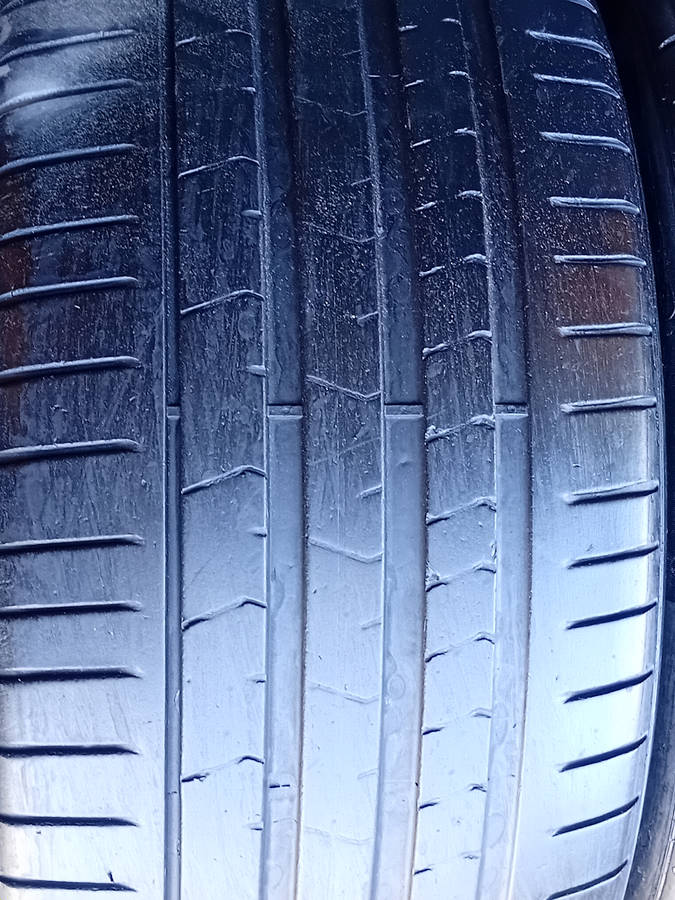 315/35/20 & 275/40/20 Pirelli Pzerro Runflat tyres for BMW X5, X6