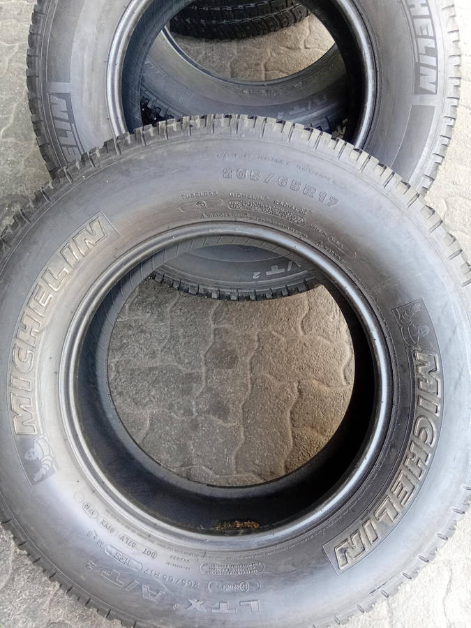 265/65/17 × 4 Michelin LTX AT² fairly used tyres