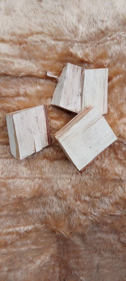 Pecanwood smoker chunks for barbecue