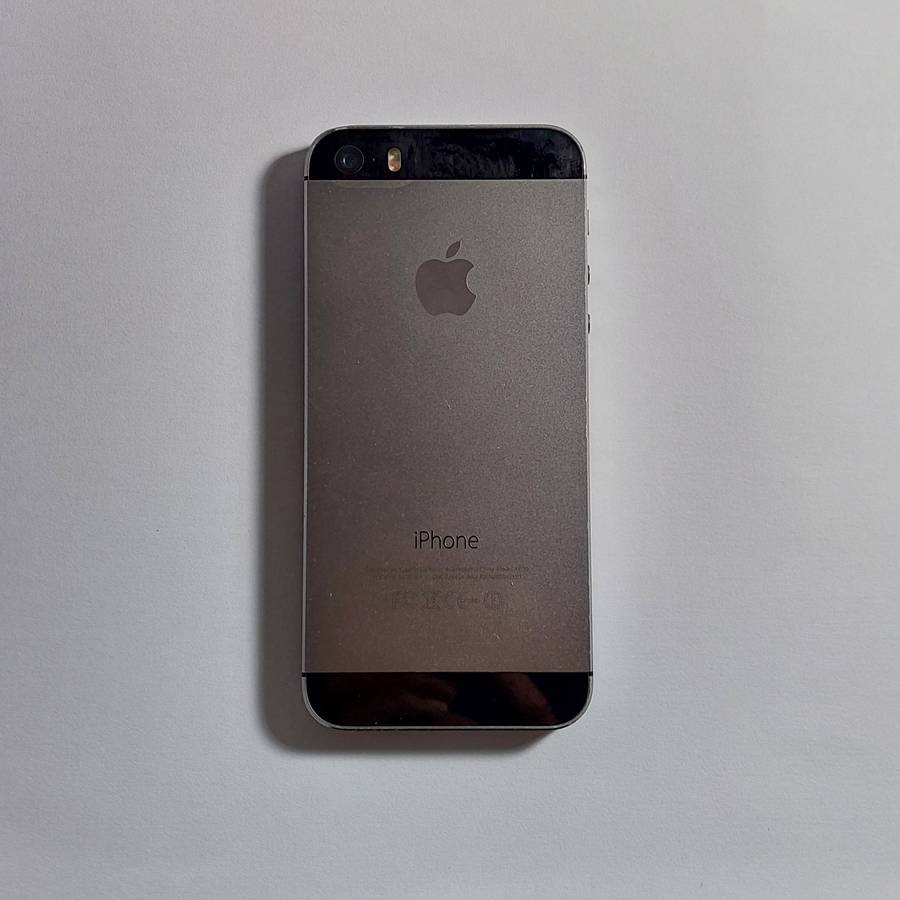 32GB Black IPhone 5S