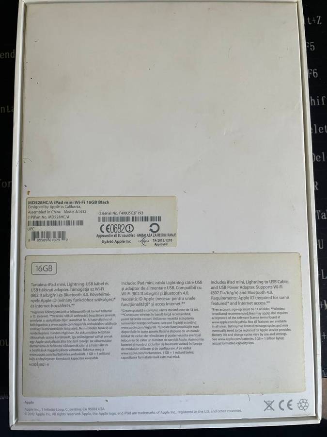 Apple iPad Mini WiFi 16GB Black and in Mint Condition - Boxed