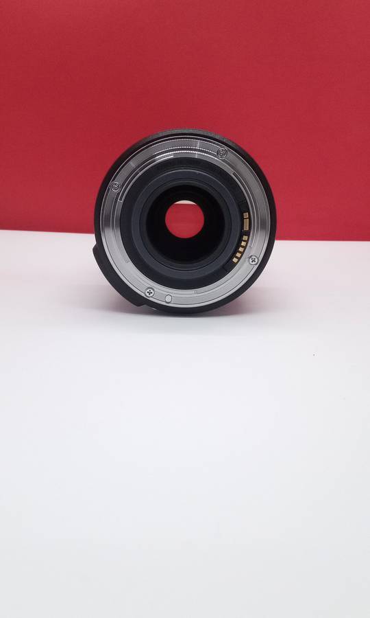 Canon EF 24 mmf2.8 Stm prime lens