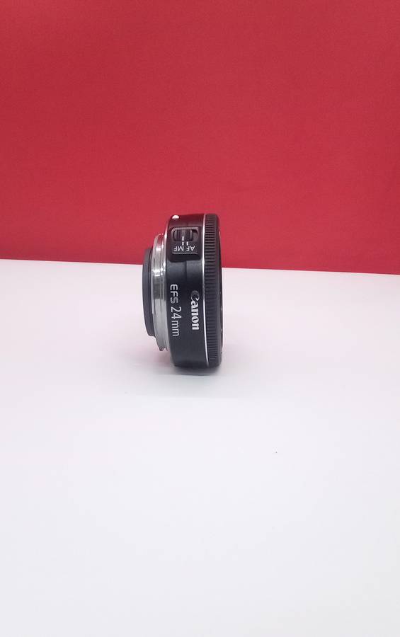 Canon EF 24 mmf2.8 Stm prime lens