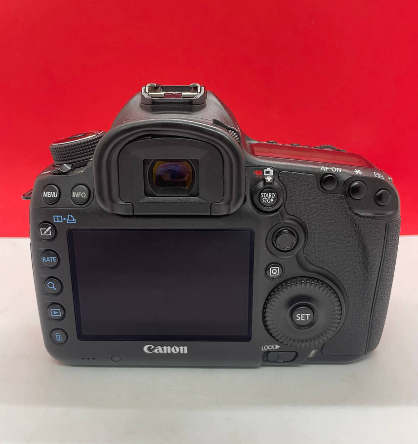 Canon 5D mark III full frame camera (BODY)