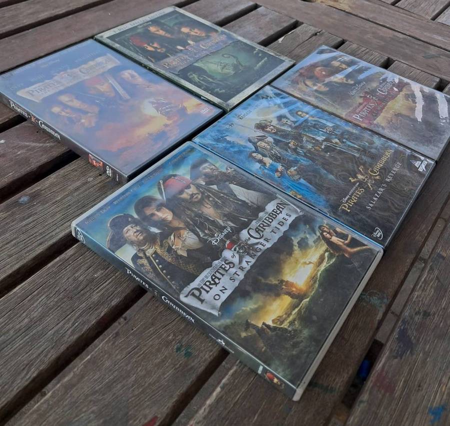 5 x Pirates Of The Caribbean Dvd Collection