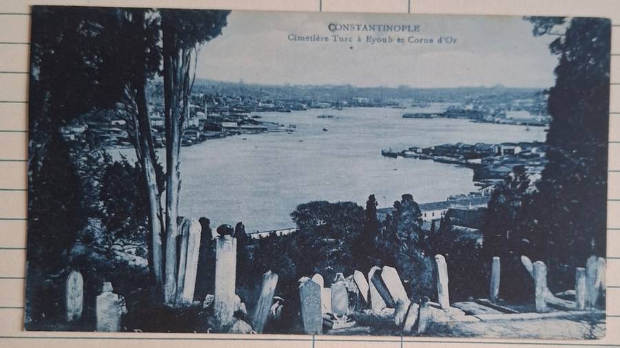 Antique Postcard - Constantinople Cimetière Turc a Eyoub et Corse d'Or - No 10 -  Publisher M azikr