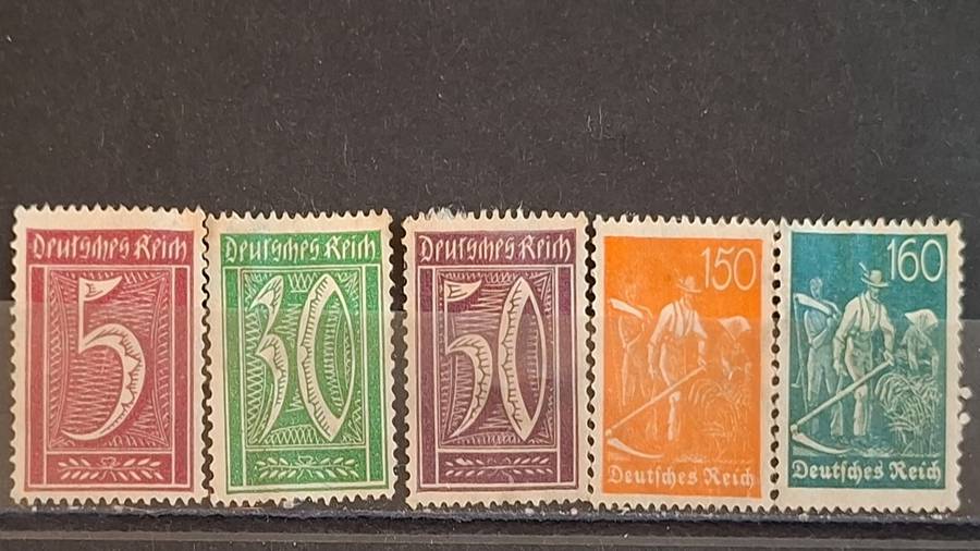 1922 -  German Empire  - Unused - 40Pfg. + 25Pfg. + 150Pfg. + 160Pfg. - Daily Stamps