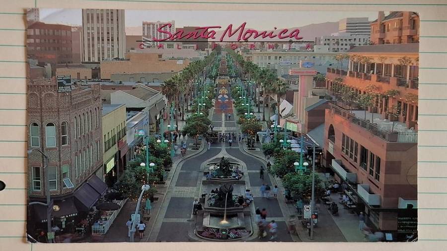 1997  - Santa Monica California - Third Street Promenade -  Used Post Card