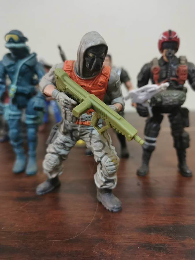 Action Figure Collection of x22 Individuals - see pics