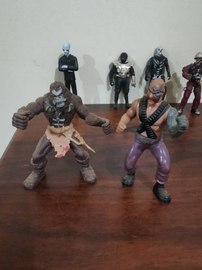 Action Figure Collection of x22 Individuals - see pics