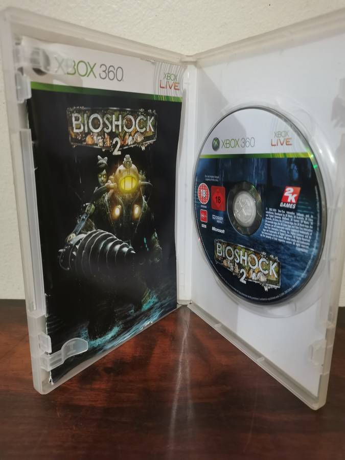 Holographic Cover Edition of Bioshock 2 on Xbox 360 Complete with Booklet