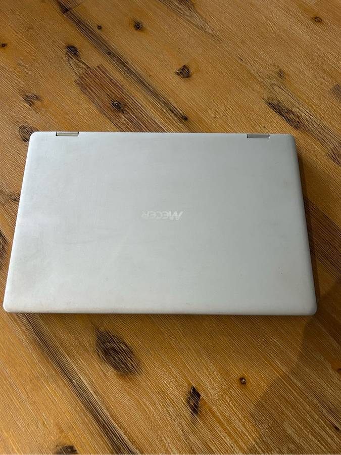 Mecer Guru Touchscreen Laptop