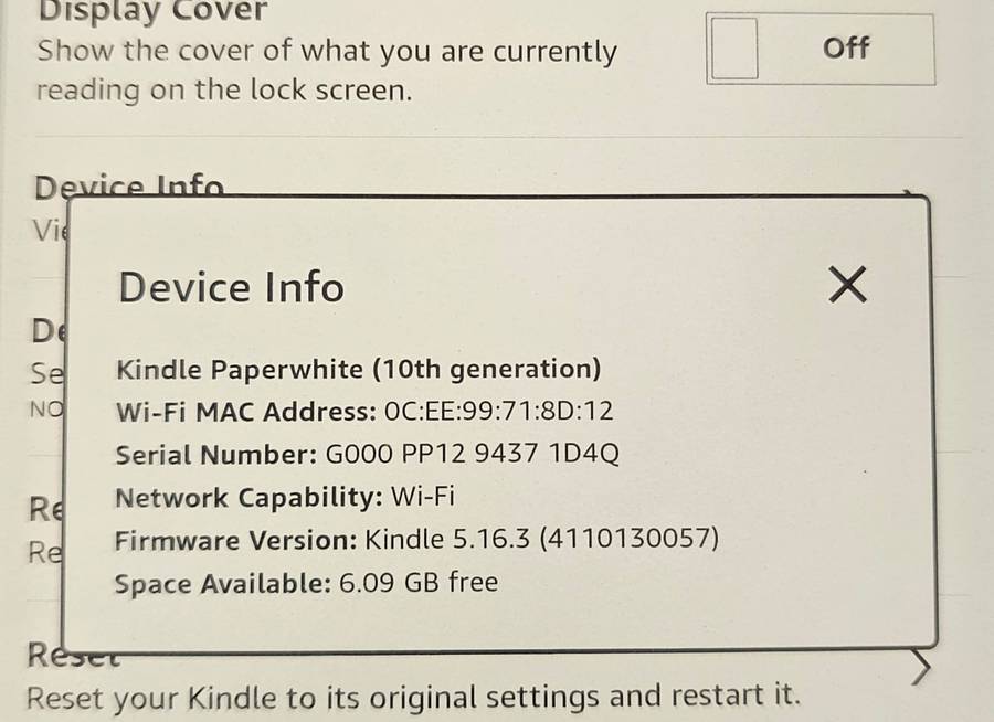 Amazon Kindle Paperwhite - 10th Generation - 8GB - Wi-Fi - 6 Inch - With Case