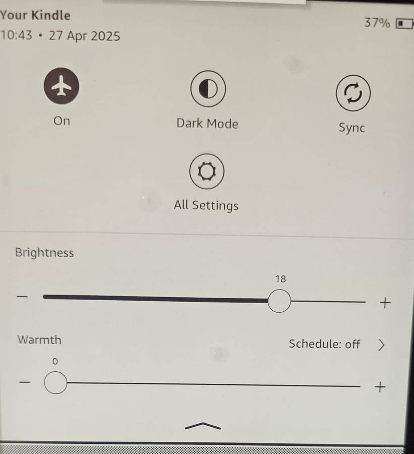 Amazon Kindle Paperwhite - 11th Generation - 16GB - Wi-Fi - 6.5 Inch with Case (Waterproof)