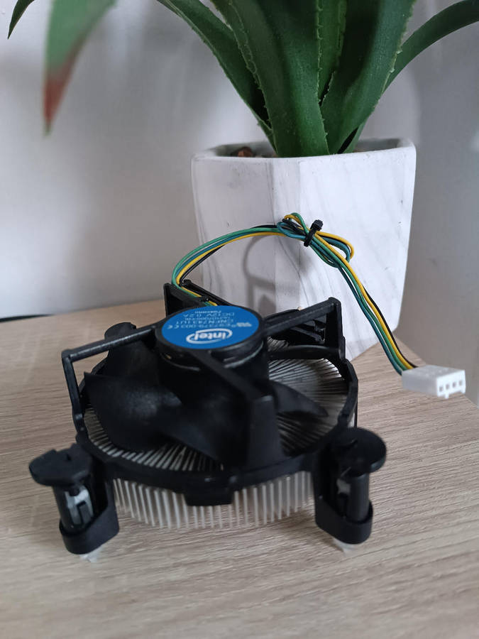 Intel Copper Stock CPU Cooler